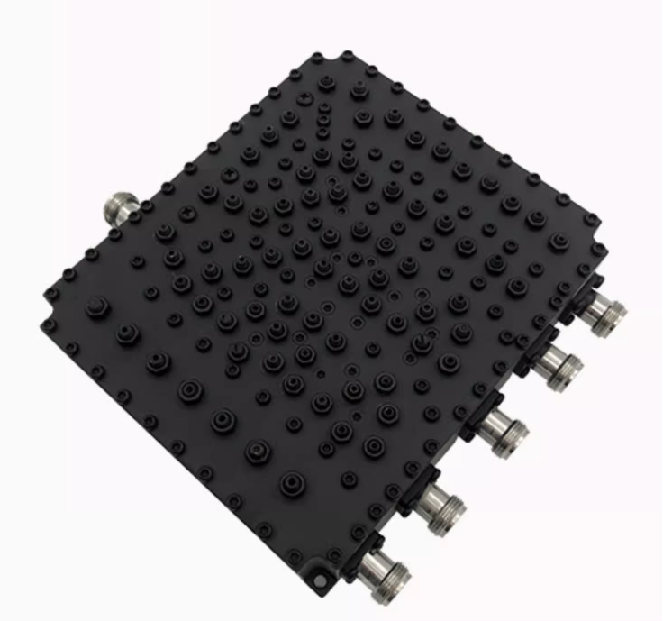  余干双频三频四频五频腔体合路器4G+5G